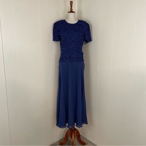 Adrianna Papell 2 Piece Beaded Short‎ Sleeve Top & Maxi Skirt Set